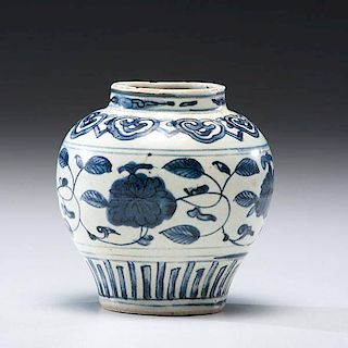 Small Blue and White Chinese Ming Dynasty Jar 
