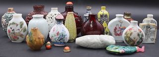 (19) Assorted Chinese Snuff Bottles.