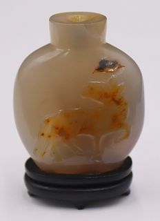 Chinese Shadow Agate Snuff Bottle.
