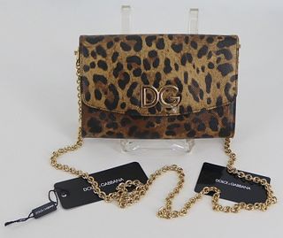 COUTURE. Dolce and Gabbana Leopard Print Clutch