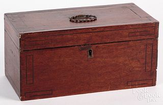 Inlaid walnut dresser box, early 19th c., with lin