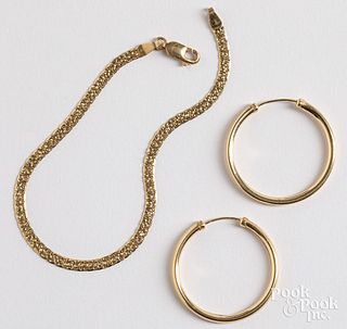 18K gold earrings and bracelet, 3.1 dwt.