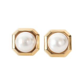 Pair of 14K Gold & Mobe Pearl Earrings 8g