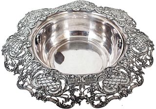 Shreve & Co Sterling Repousse Dish, 39 OZT