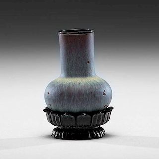 Chinese Small Hare's Fur Galze Vase 