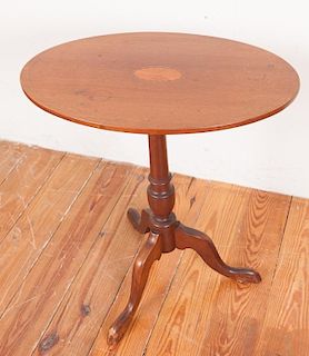 Oval Tilt Top Candle Stand