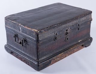18th C Chinese Lacquered & Woven Box