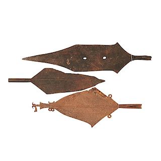 AFRICAN TRADING SPEARS