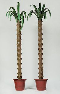 PAIR OF LARGE TÔLE PEINTE POTTED PALM TREES