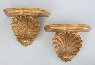 PAIR OF BAROQUE STYLE MOLDED GILT-GESSO SHELL-FORM WALL BRACKETS