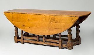 LARGE WILLIAM AND MARY STYLE OAK DROP-LEAF GATE-LEG TABLE