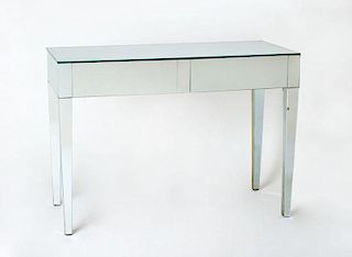 MODERN MIRRORED TABLE