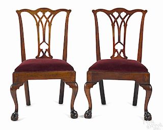 Pair of Pennsylvania Chippendale mahogany dining chairs, ca. 1775, with pierced splats