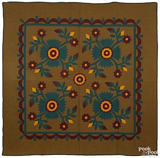 Appliqué whig rose variant quilt, late 19th c., 85'' x 86''.