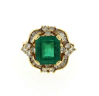 14K Gold Emerald Diamond Cocktail Ring