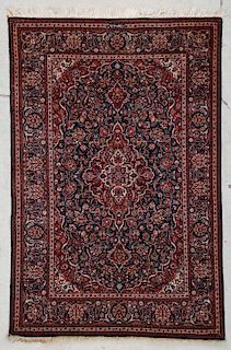 Semi-Antique Tabriz Rug: 4'6'' x 6'10'' (137 x 208 cm)