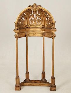 19TH C. CONTINENTAL CARVED GILTWOOD DOME TOP ALTER