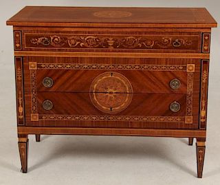 ITALIAN FINE MARQUETRY INLAID MAHOGANY AND ROSEWOOD COMMODE