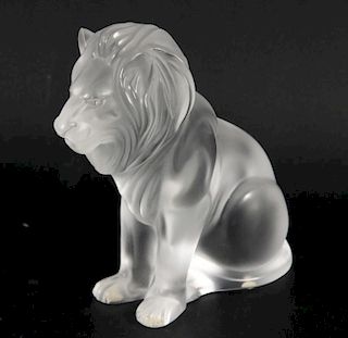 LALIQUE FRANCE GLASS SCULPTURE OF A SEATED LION