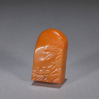 A carved tianhuang Shoushan soapstone seal