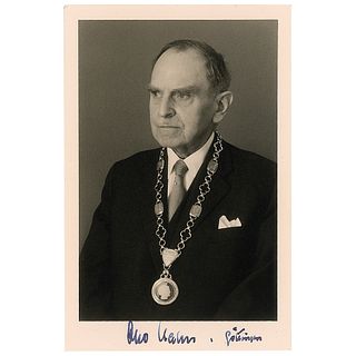 Otto Hahn Signed Photograph