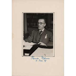 Thomas Mann Signature