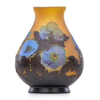 GALLE Cameo glass vase with hibiscus