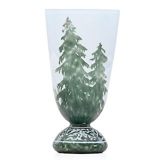 DAUM Tall vase with alpine scene