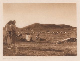 Edward S. Curtis, Before the Final Journey, 1910