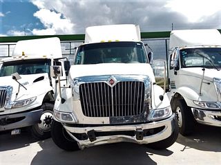 Tractocamion International 8600 2020