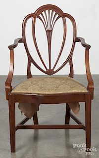 Pennsylvania or Maryland Hepplewhite mahogany armchair, ca. 1800.
