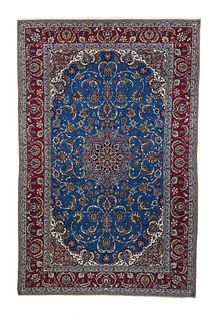 Extremely Fine Isfahan Rug, 5'1'' x 7'10'' (1.55 x 2.39 M)