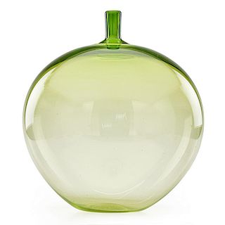INGEBORG LUNDIN Apple vase