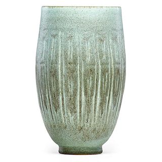 EDWIN AND MARY SCHEIER Vase