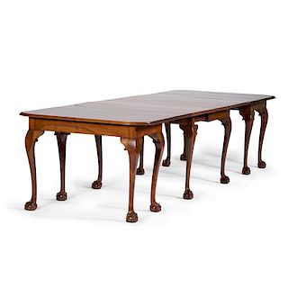 Chippendale-style Dining Table