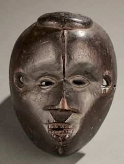 Nigerian wooden face mask, 20th c.