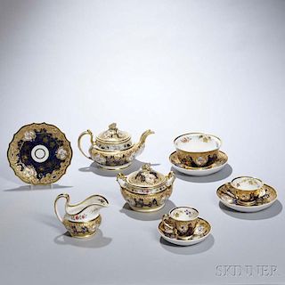 Thirty-nine-piece English Porcelain Service