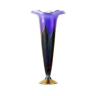 Lundberg Studios "Gabriel" Pulled Feather Art Glass Vase