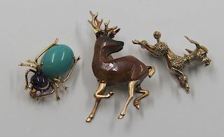 JEWELRY. Gold Animal Form Brooch Grouping.