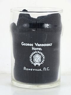 1950 George Vanderbilt Hotel  Asheville  North Carolina 3¾ Inch Tall Drinking Glass