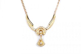 A Gold Diamond Necklace