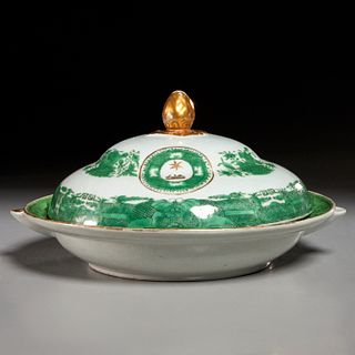 Chinese 'Green Fitzhugh' hot water dish & cover