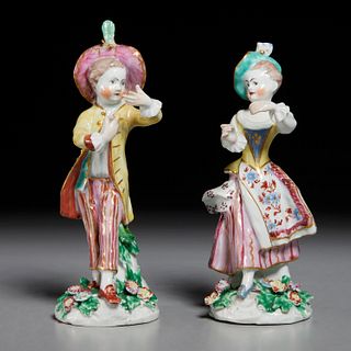 Pair Bow 'New Dancer' figures, 18th c.