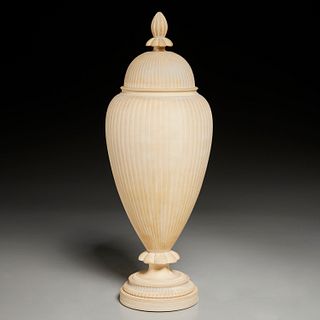 Worshipful Company of Turners, Exhibition urn