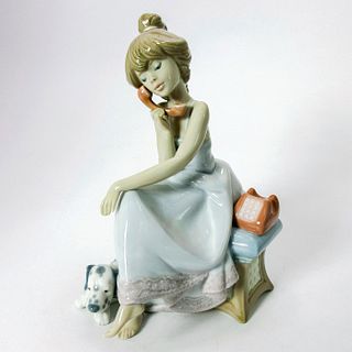 Chit-Chat 1005466 - Lladro Porcelain Figurine
