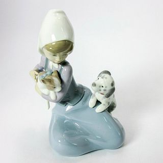 Little Friskies 1005032 - Lladro Porcelain Figurine