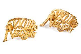 PAIR OF GOLD TONE "WILLIE NELSON" HAT PINS
