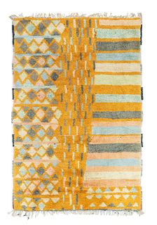 Vintage Morrocan Wool Rug, 4'10" x 7’5" (1.47 x 2.26 M)