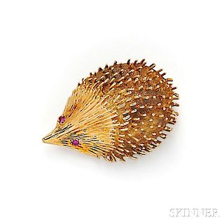 18kt Gold Hedgehog Brooch