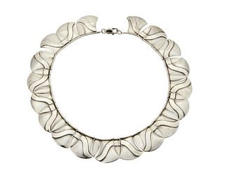 A Hector Aguilar sterling silver necklace